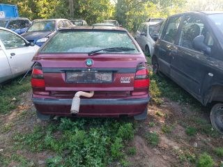 SKODA FELICIA II (6U1) Csomagtérajtó Kapcsoló 1. kép