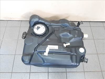 Ford Focus  üzemanyag tank (üzemanyagtartály) AV619K007B