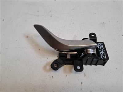 Hyundai IX20 jobb első belső kilincs 826231K000