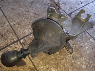 Renault Trafic Váltó Kulissza 4 913 921