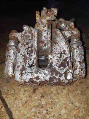 Renault Trafic Bal Hátsó Féknyereg