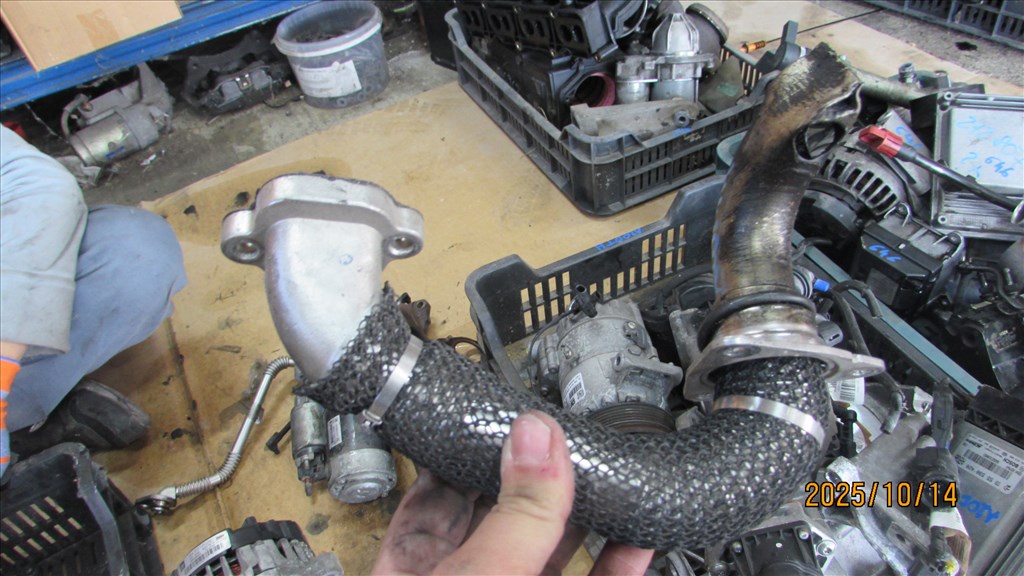 Opel Zafira C Tourer 2013 2.0D A20DTH EGR cső 1. kép