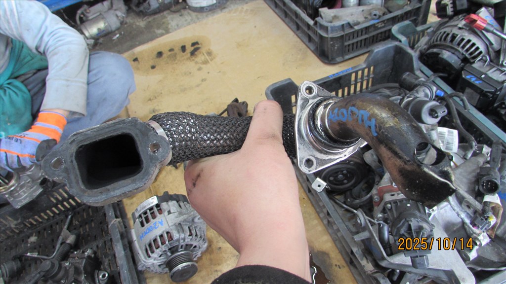 Opel Zafira C Tourer 2013 2.0D A20DTH EGR cső 2. kép