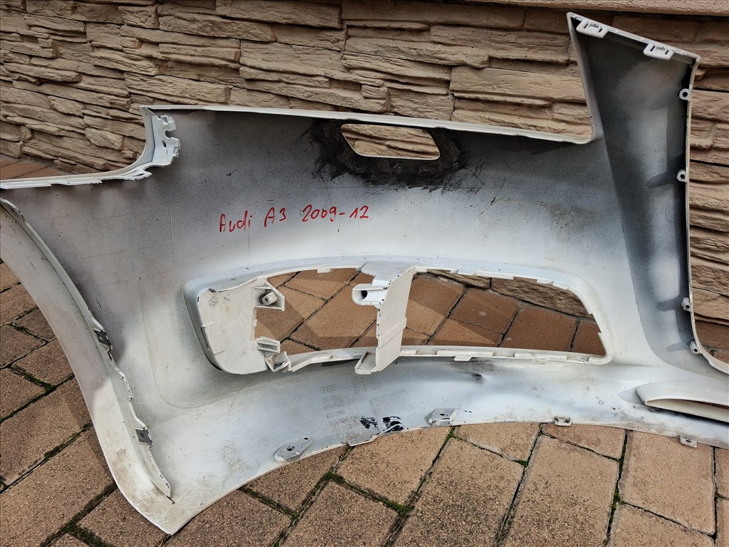 Audi A 3 p8 2011 faceliftes első lökhárító  6. kép
