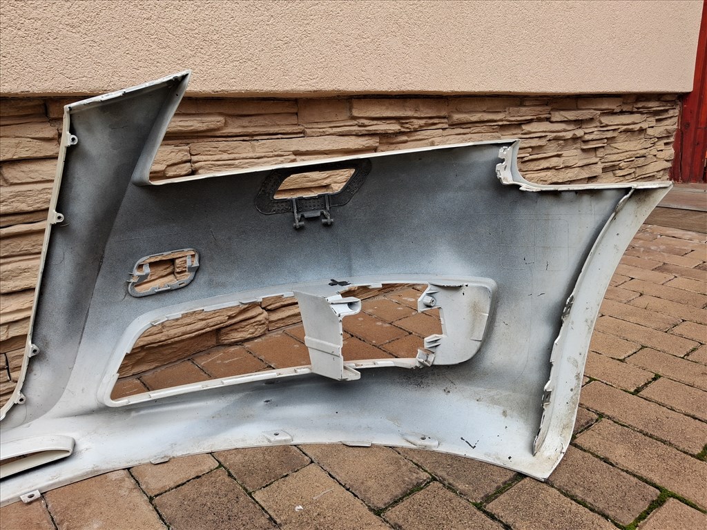 Audi A 3 p8 2011 faceliftes első lökhárító  7. kép