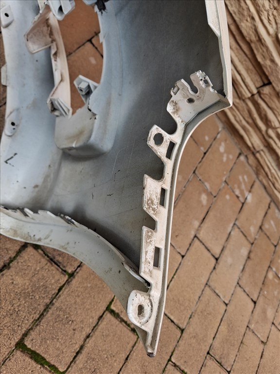 Audi A 3 p8 2011 faceliftes első lökhárító  10. kép