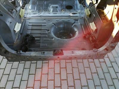 Renault Clio kombi hátfal