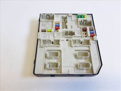 Renault Zoe  biztosítéktábla motortér 284B64259R