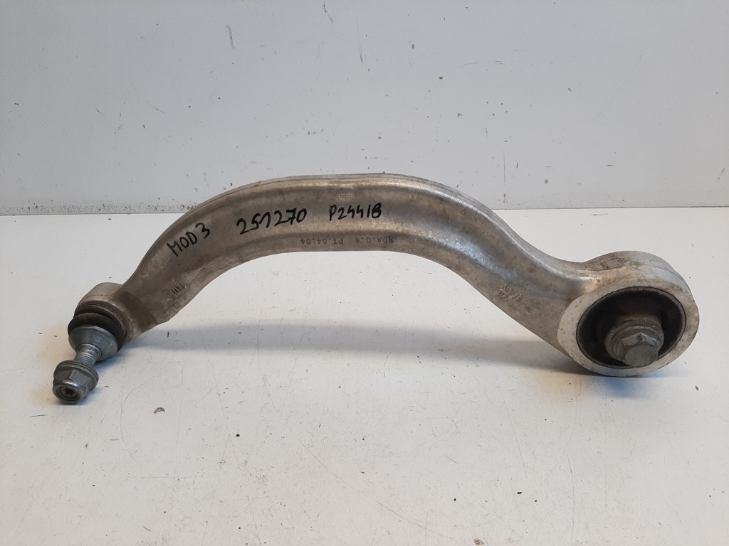 Tesla Model 3 jobb elsõ alsó hátsó lengõkar 104435900A 1. kép