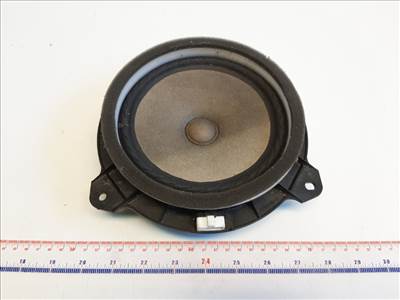 Toyota Yaris (XP90) jobb első hangszóró 861600D180