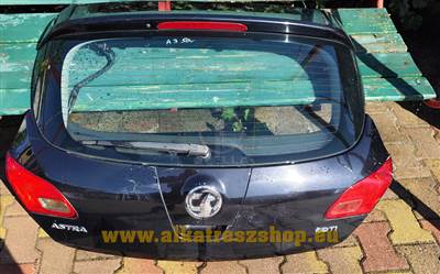 Opel Astra J csomagtérajtó 5 ajtós - üveggel - fekete - kisebb hibával