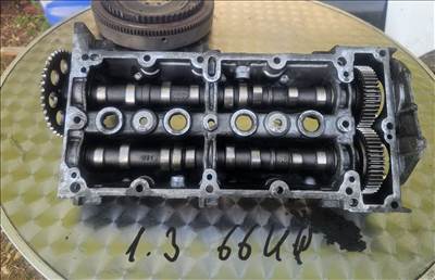 Fiat Doblo II Vezérmütengely házzal 1.3