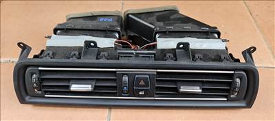 BMW 520 F10/F11 Szellőző középső 