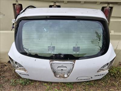 Opel Astra J Csomagtérajtó 