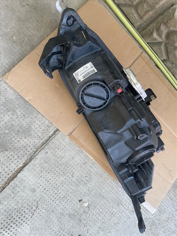 Opel Astra J Kanyarkövető Bi-XENON fényszóró GM 13374517 LH ASF / 1ZT010012-05 2. kép