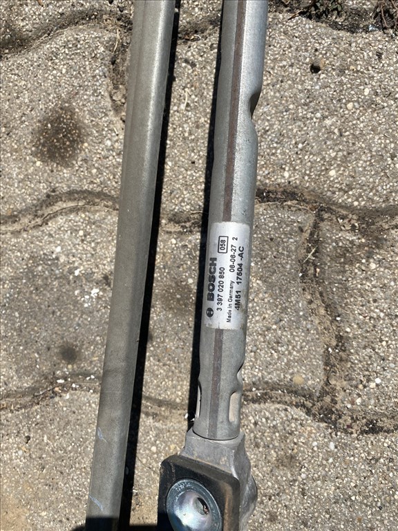 Ford Focus mk2 első ablaktörlő motor szerkezet 4m5117504ac 4m5117508ac 4. kép