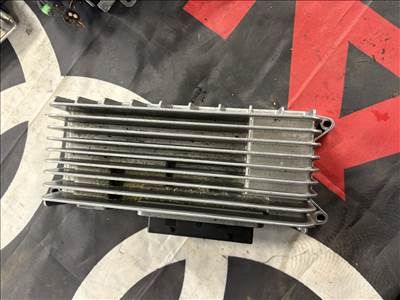 Audi Q7 (4L) erősítő  4l0910223k