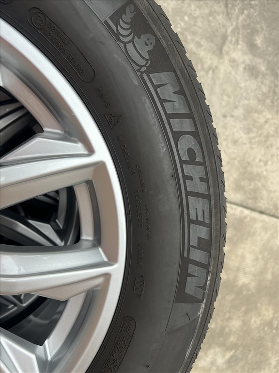 AUDI Q5 Télikerék Garnitúra Eladó! 6. kép