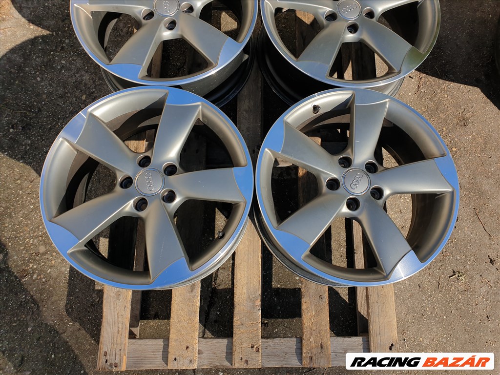 18" 5x112 Audi A3 2. kép