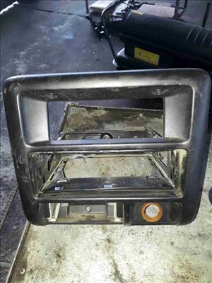 Opel Frontera B Középkonzol 09 130 696