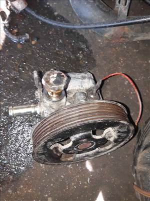 Opel Frontera B Kormányszervó Szivattyú