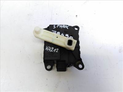 Chevrolet Spark (M300) fûtés állító motor A24820B2500000