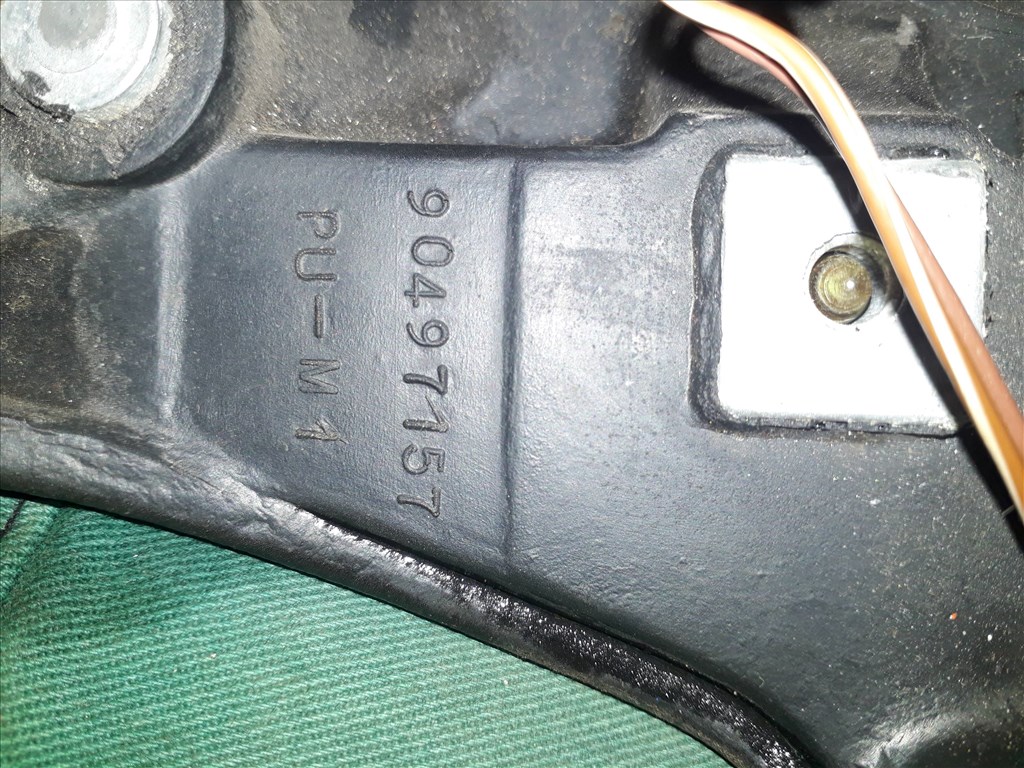 Opel Astra F Kormánykerék 90497157PU-M1 3. kép