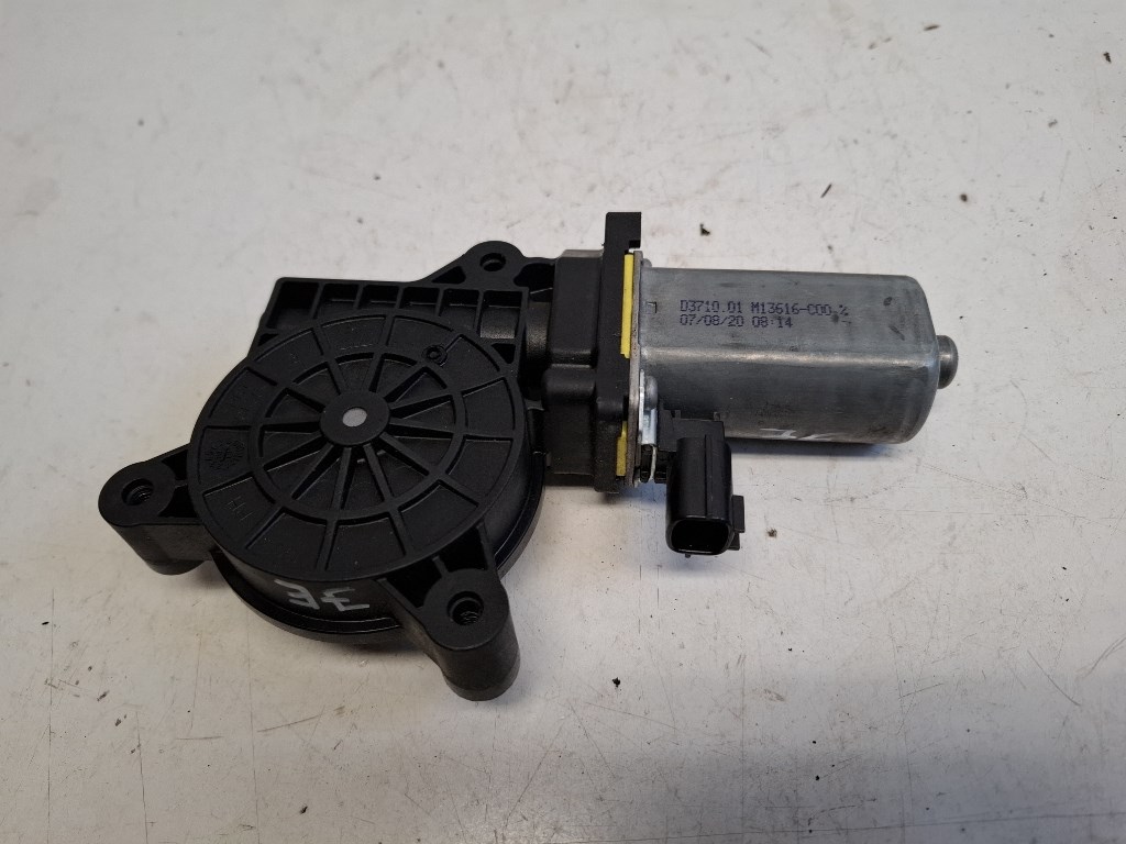 Dacia Sandero (B52) jobb elsõ ablakemelõ motor M13616C00 2. kép