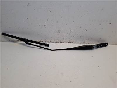 Ford Fiesta jobb első ablaktörlő kar 8A6117526BD