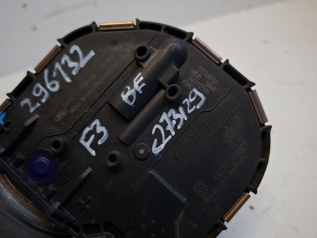 Ford Focus bal elsõ ablaktörlõ motor BM5117504AJ 0390248108 3. kép