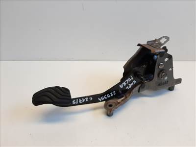 Nissan Micra  kuplungpedál