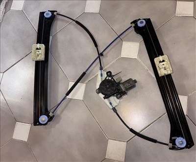 Volkswagen Touran II Typ 5T jobb első elektromos ablakemelő 5ta837462a