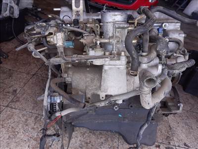 Nissan Almera N15 Motor