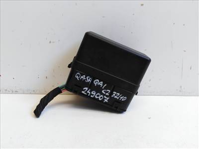 Nissan Qashqai (J11) biztosítéktábla motortér 24382AD100