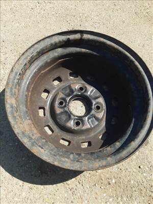 Daewoo Matiz <p>Felni méret: 13"</p><p>Felni szélesség: 4.5</p><p>Furatszám: 4</p><p>Osztókör: 114.3</p><p>ET szám: ET45</p><p>Agy Átmérő: 60.0</p><p>Állapot: Normál</p><p>Érdeklődéskor hivatkozzon erre: KIN-66925</p><p>Bármire van szüksége hívjon bizalommal!<br>Kizárólag munkaidőben hétfőtől - péntekig 8-12 13-16 óráig!<br>Alkatrészek széles választékban!<br>Hivatalos Regisztrált Autobontó Kecel!<br>Vásároljon Megbízható Helyről Beszerelési Garanciával Profiktól!</p>