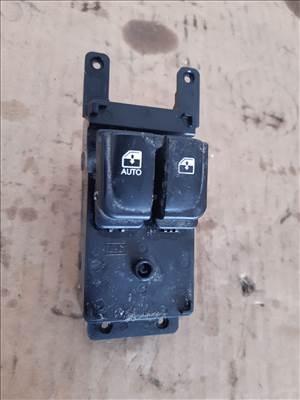 Hyundai i20 Bal Első Ablakemelő Kapcsoló 202008160