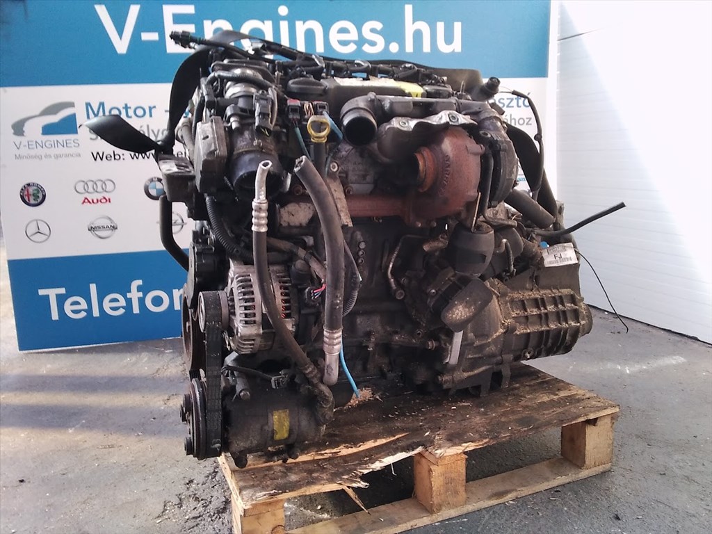 Ford G8DD bontott motor  3. kép