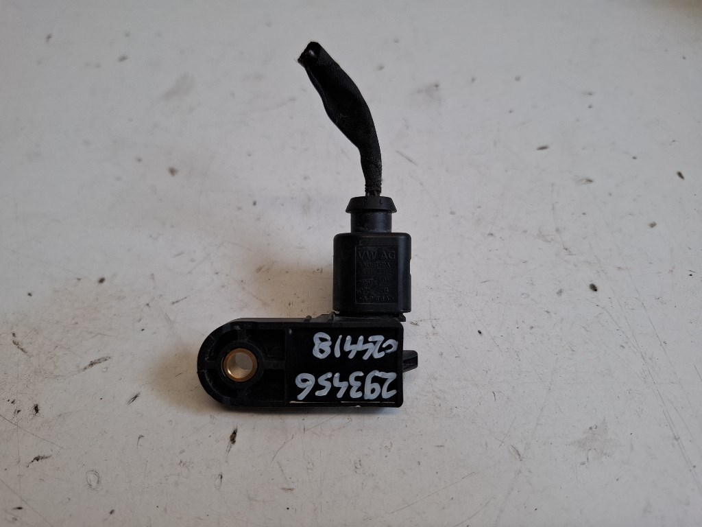 Skoda Fabia  féklámpa kapcsoló 1K0945459A 2. kép