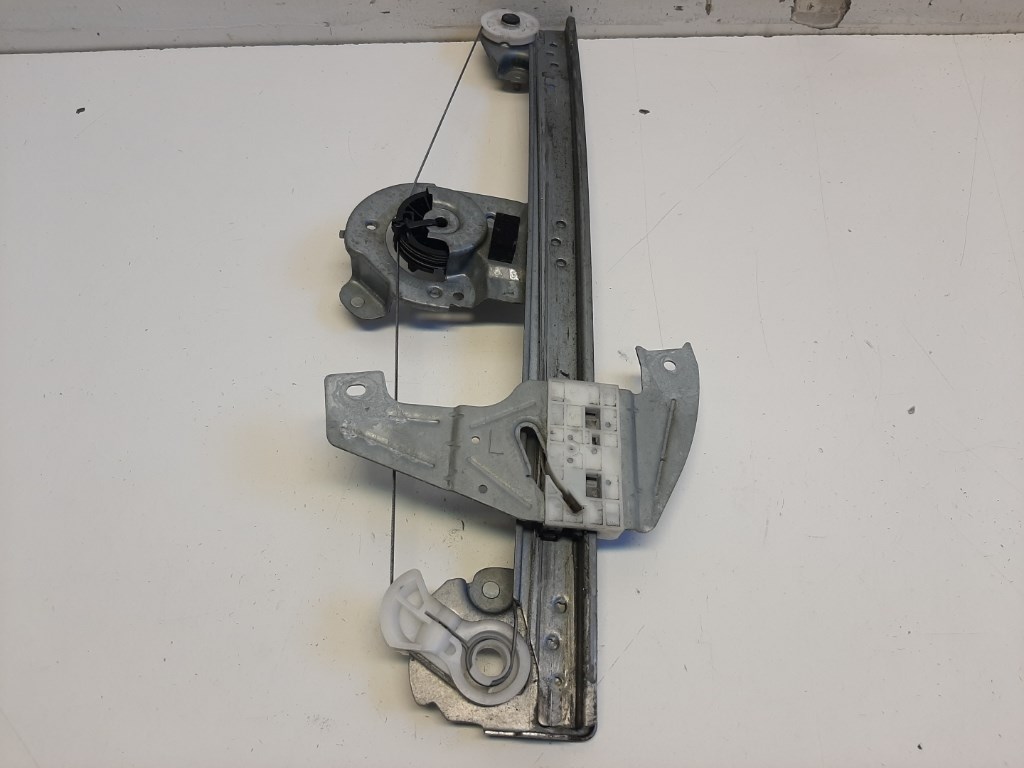 Toyota Aygo 5 ajtós bal elsõ Ablakemelõ szerkezet elektromos 1. kép