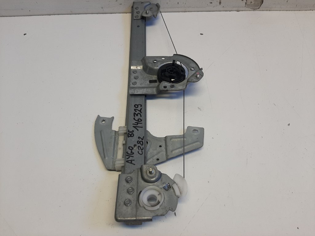 Toyota Aygo 5 ajtós bal elsõ Ablakemelõ szerkezet elektromos 2. kép