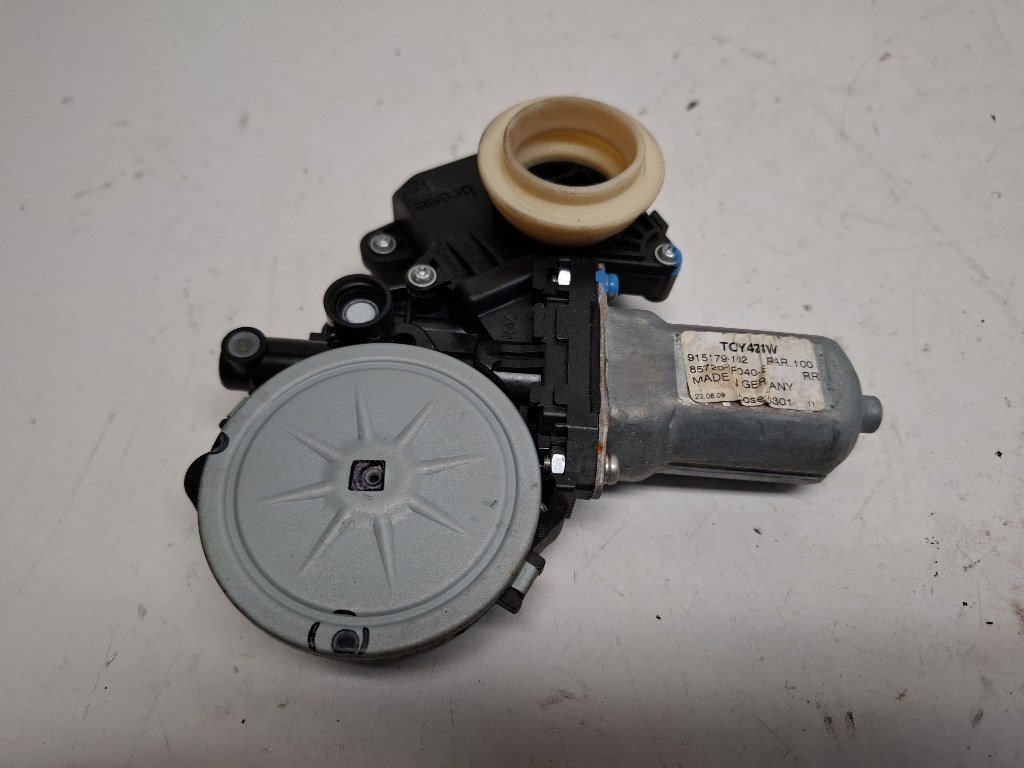 Toyota Verso bal hátsó ablakemelõ motor 857200F040 2. kép