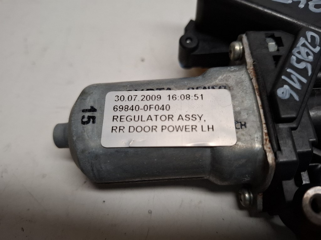 Toyota Verso bal hátsó ablakemelõ motor 857200F040 4. kép
