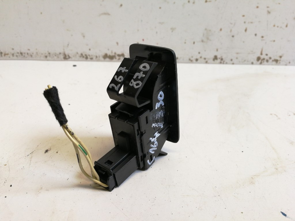 Volkswagen Touran (1T) jobb hátsó ablakemelõ kapcsoló 5K0959855 3. kép