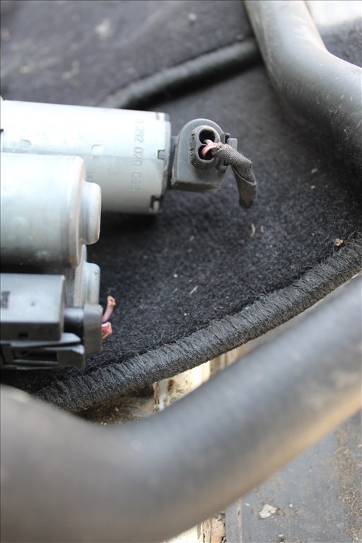 Mercedes S 320 W220, W215 Fűtéscsap  0392020066 2. kép