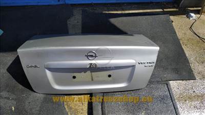 Opel Vectra B csomagtérajtó - csomagtértető Sedan ezüst