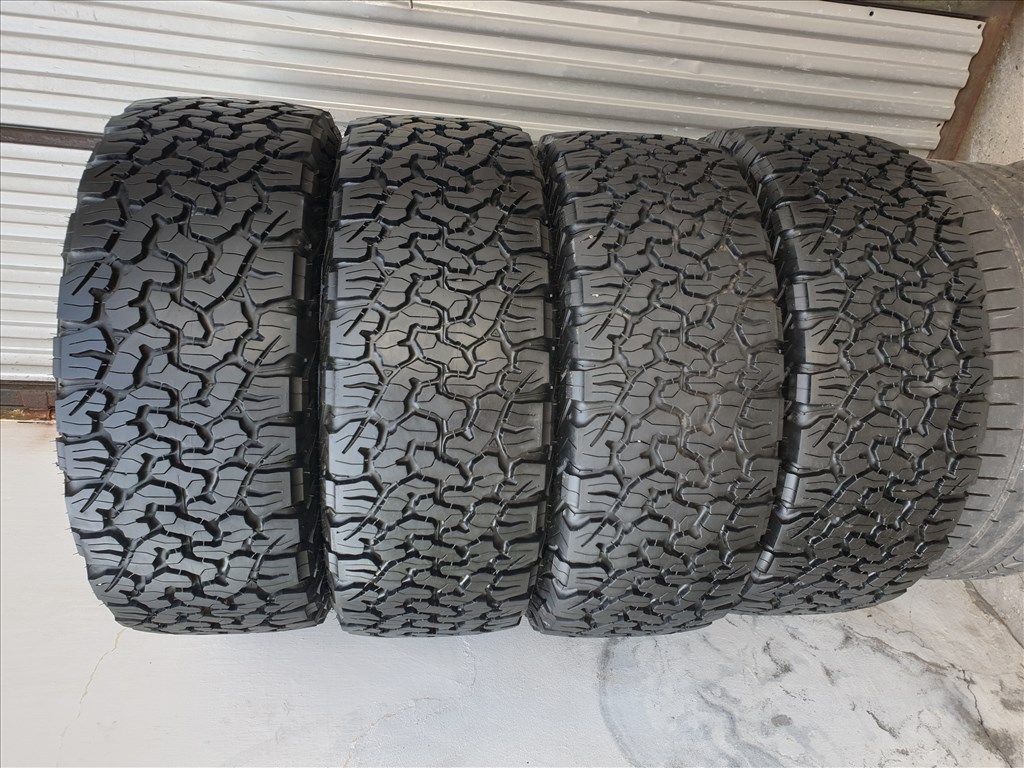  255/55 18 BF Goodrich All-Terrain T/A 1. kép