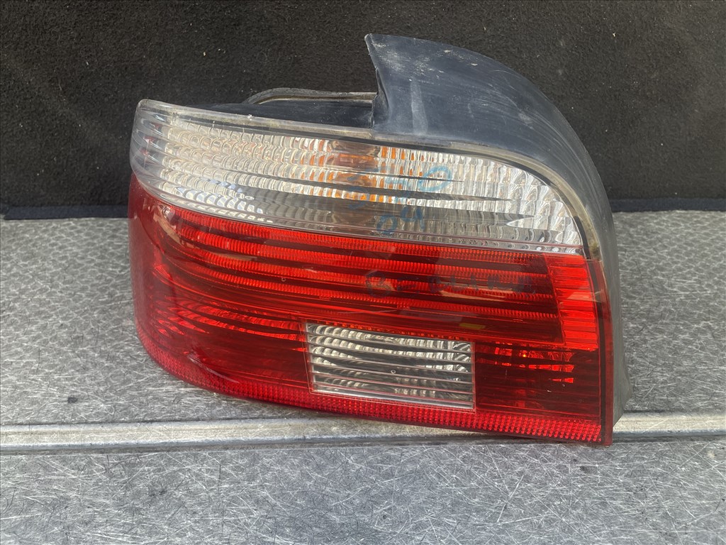 BMW 5-ös sorozat E39 sedan Bal hátsó lámpa  2. kép