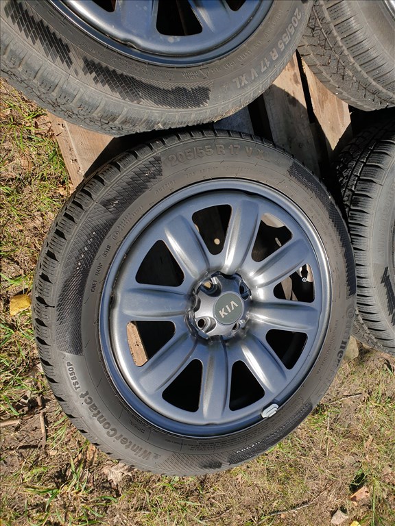 17" 4x100 KIA Stonic 3. kép