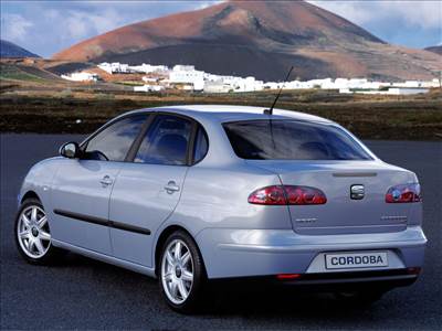 Seat Cordoba II bontott alkatrészei