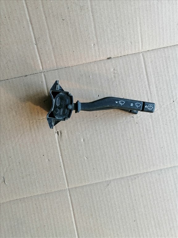 Ford Escort Mk3 Kormánykapcsoló ablaktörlő  81ag11k665ca 2. kép